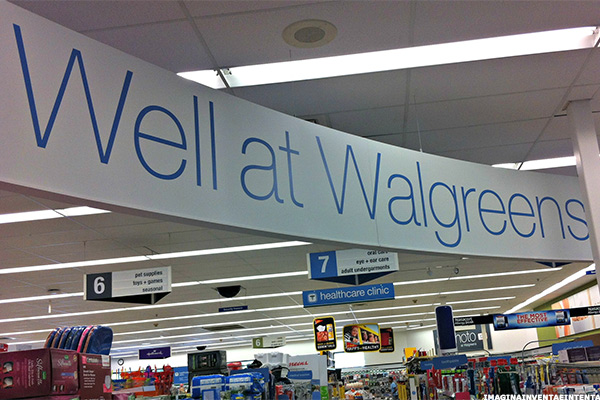 Does the Take Care Clinic at Walgreen's accept insurance?
